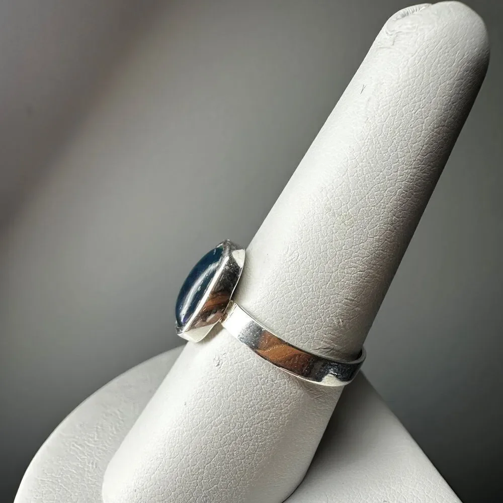 NWOT 6x10m oval Opal cabochon solitaire setting‎ ring in solid sterling silver!